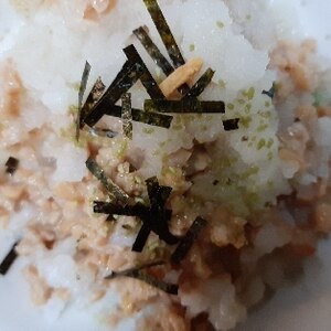 納豆の食べ方-大根おろし＆お茶漬けの素♪